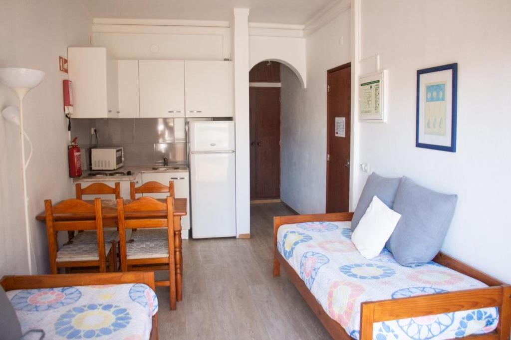 Apartamentos Central Quarteira Exteriör bild